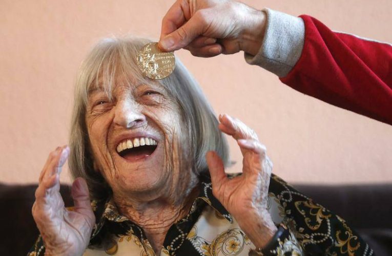 Agnes Keleti, Holocaust Survivor and Oldest Olympic Champion, Dies at 103