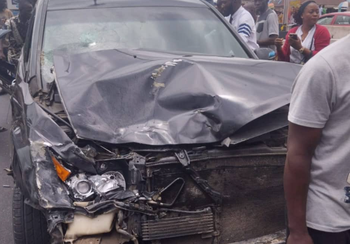 Two Dead in Lone Bus Crash in Lagos, LASTMA Confirms