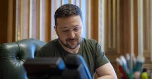 Zelensky Calls for Pope’s Visit to Ukraine in First Phone Conversation